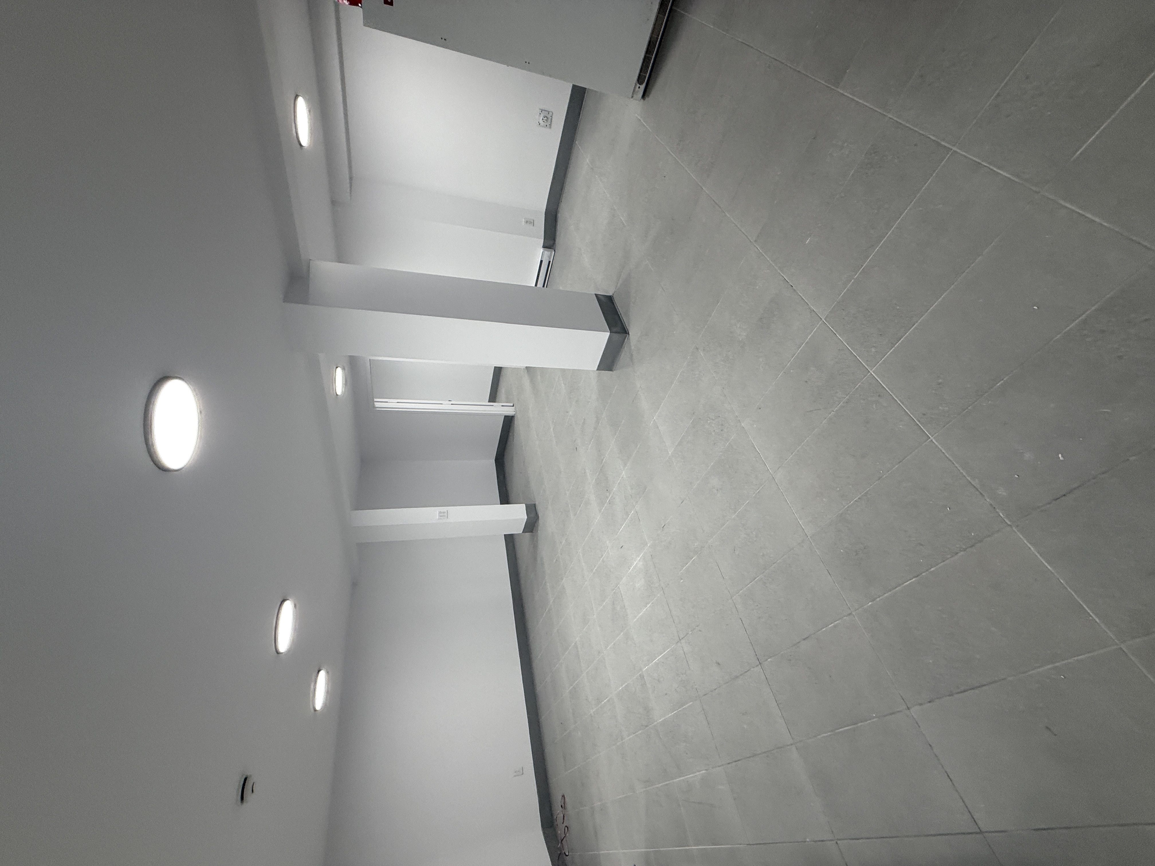 2355 rue Mathias